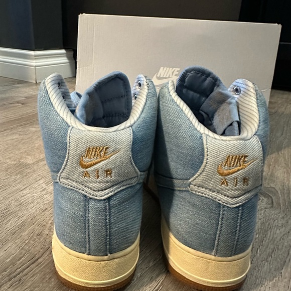 DS 2018 NIKE AIR FORCE 1 DENIM DECEMBER SKY LIMITED EDITION - Picture 3 of 6